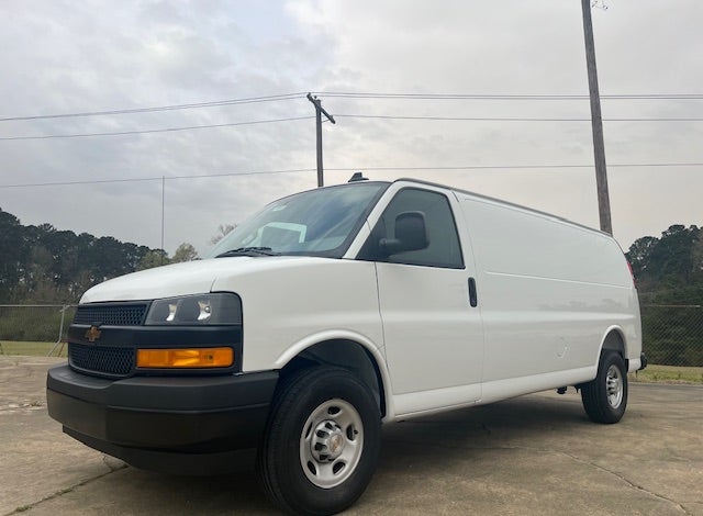 2025 Chevrolet Express Cargo 2500 Base