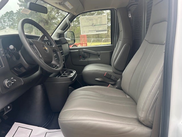 2025 Chevrolet Express Cargo 2500 Base