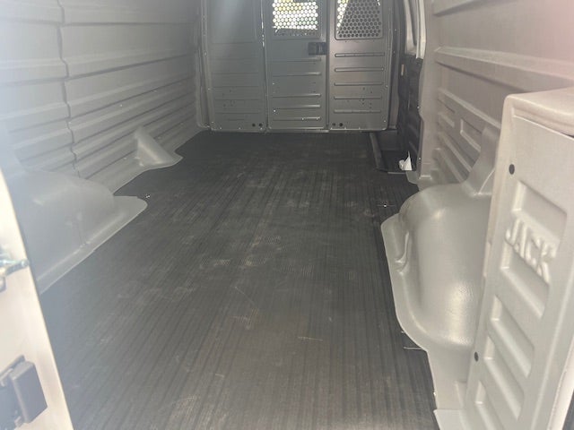 2025 Chevrolet Express Cargo 2500 Base