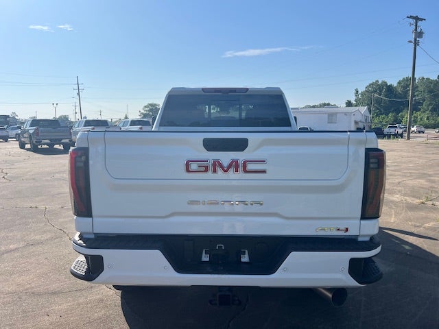 2025 GMC Sierra 2500 HD AT4