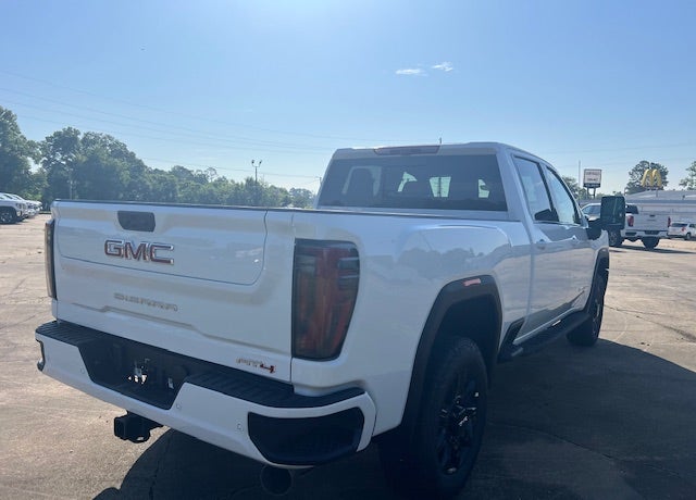 2025 GMC Sierra 2500 HD AT4