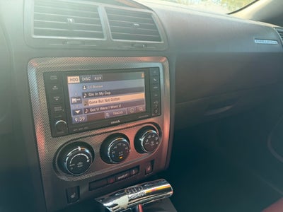 2014 Dodge Challenger R/T Plus